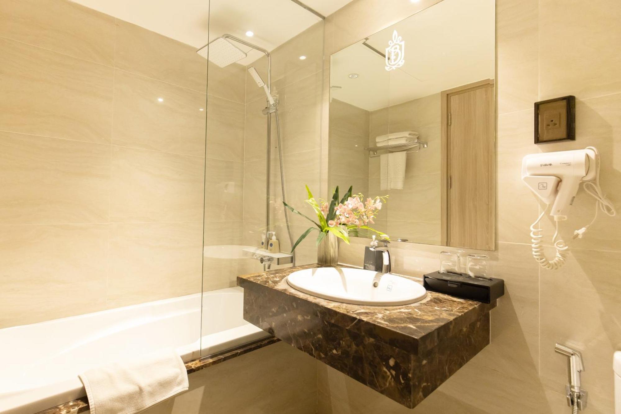 הו צ'י מין סיטי Nicecy Suite Hotel & Spa מראה חיצוני תמונה